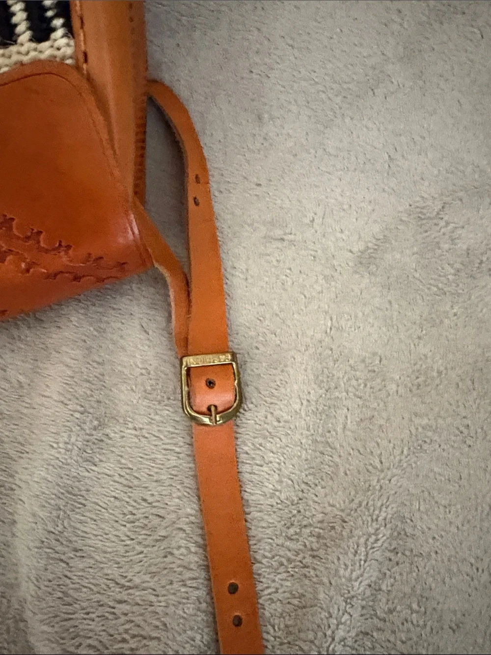 Kiondo Tan Leather Crossbody with Black-and-Cream Woven Front